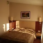 Edvards 3* Riga