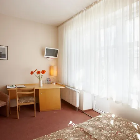 Viesnīca Edvards