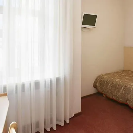 Edvards Hotel