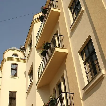 Edvards Hotel 3*