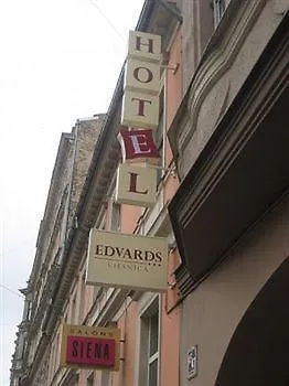 Edvards Viesnīca 3*