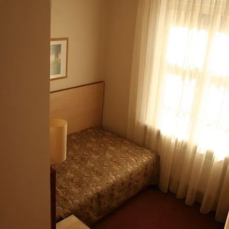 Viesnīca Edvards