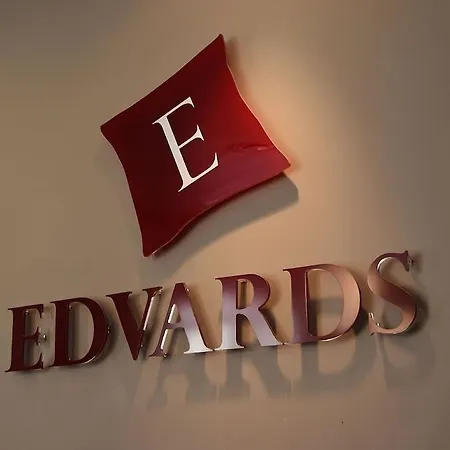 Hotel Edvards 3*