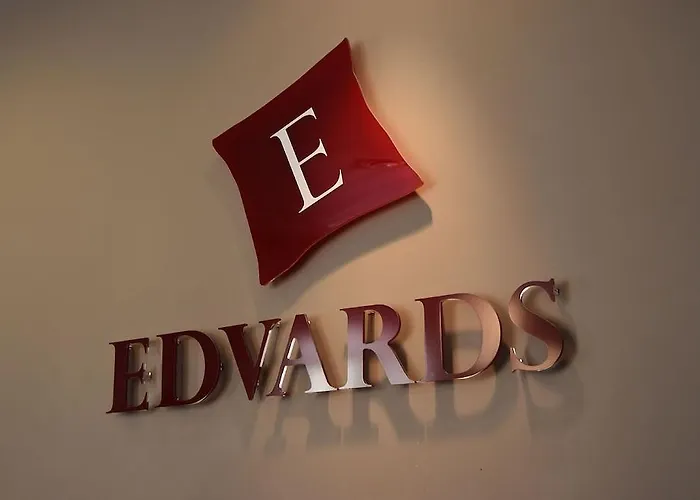 Hotel Edvards 3*