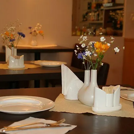 Hotel Edvards